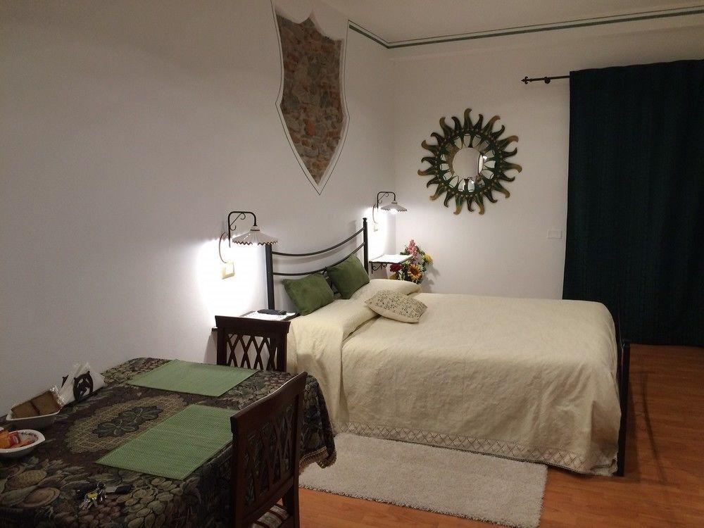 B&B Al Castello Casale Litta エクステリア 写真