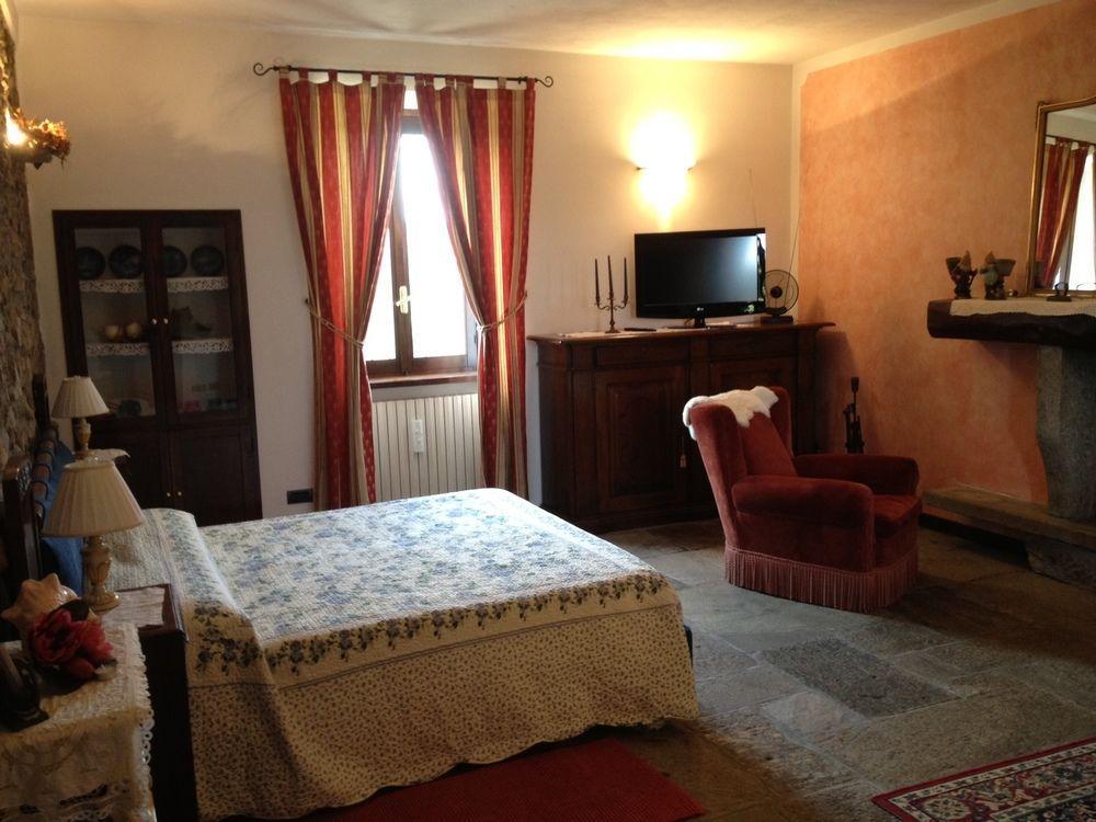 B&B Al Castello Casale Litta エクステリア 写真