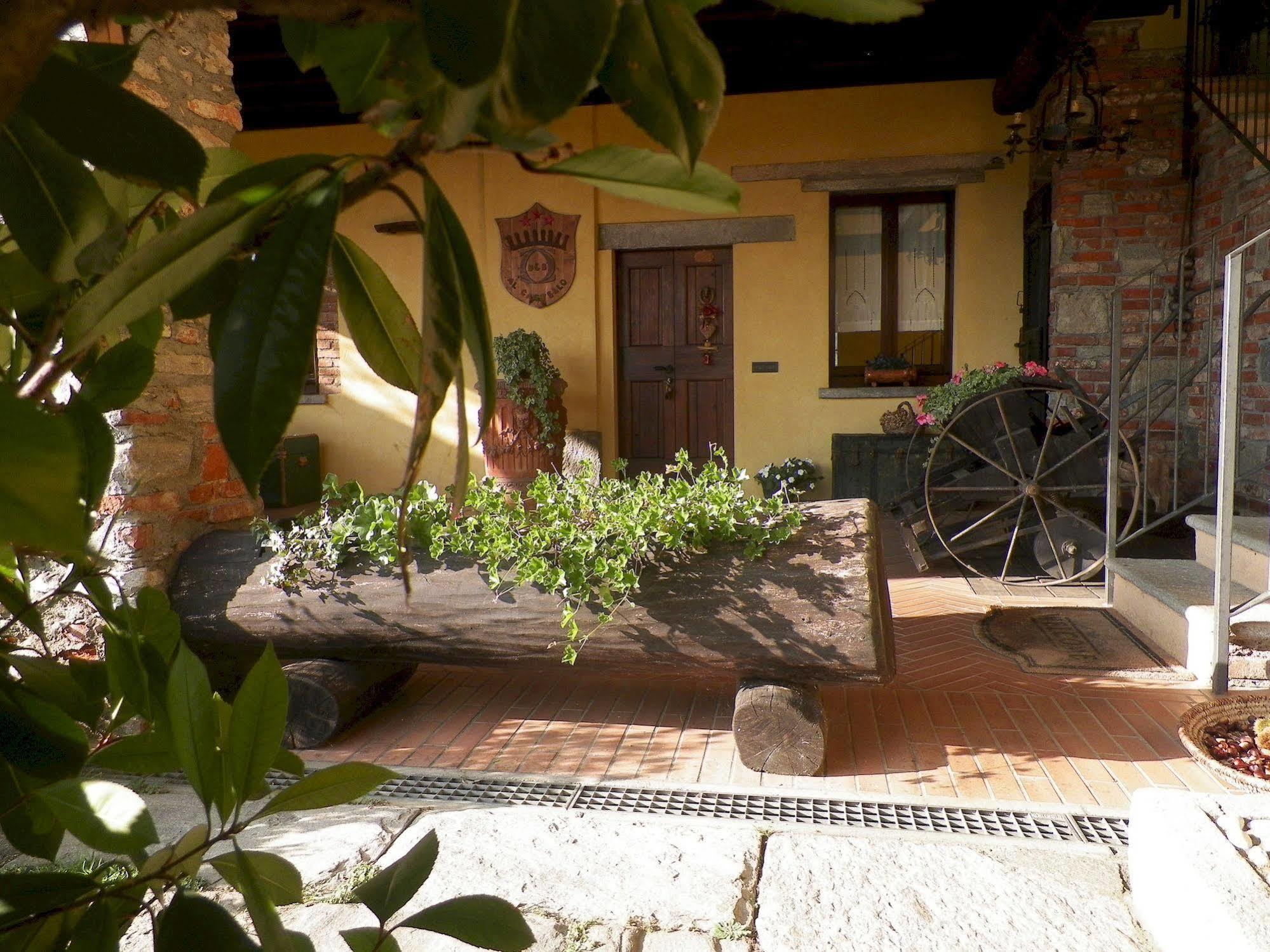 B&B Al Castello Casale Litta エクステリア 写真